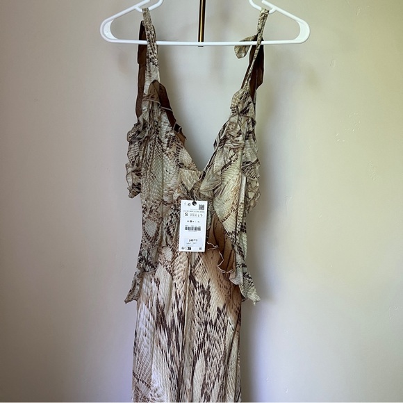 (SOLD) ZARA Animal Print Dress - Picture 9 of 12